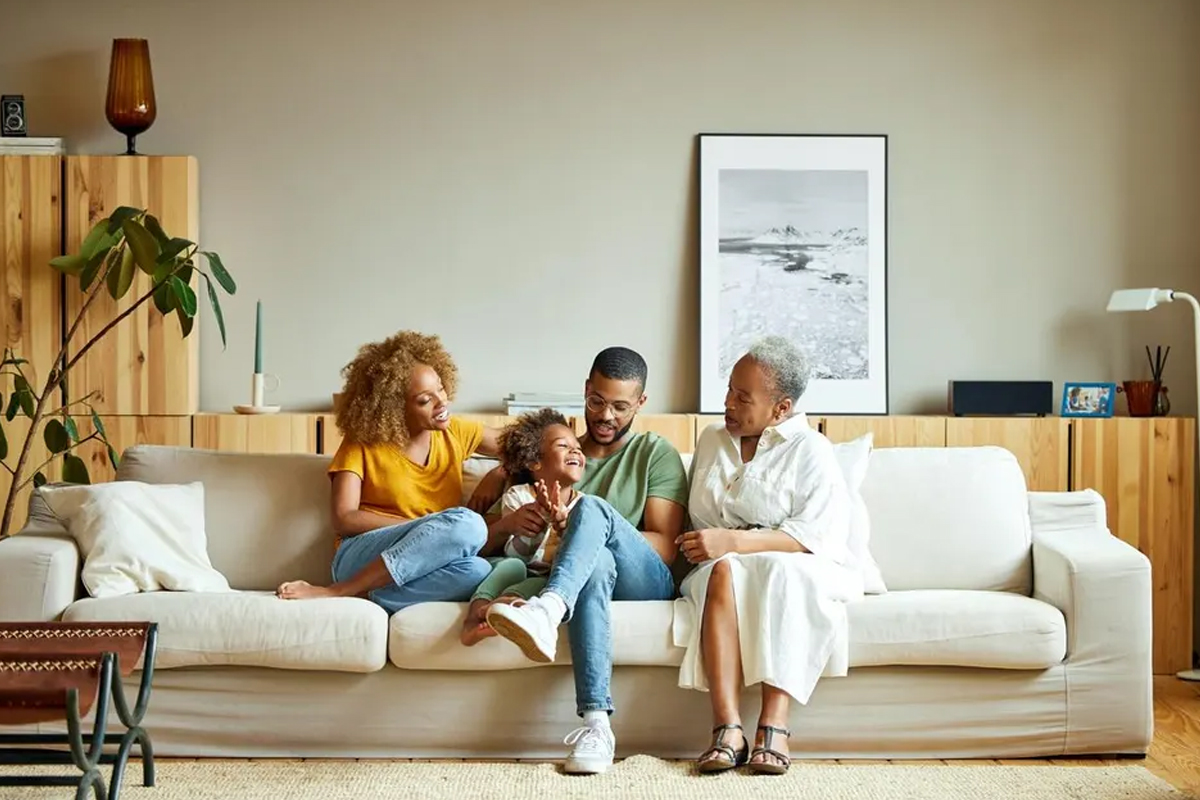 The Hidden Psychology Of Passing Down Wealth: Navigating Emotional Challenges Across Generations